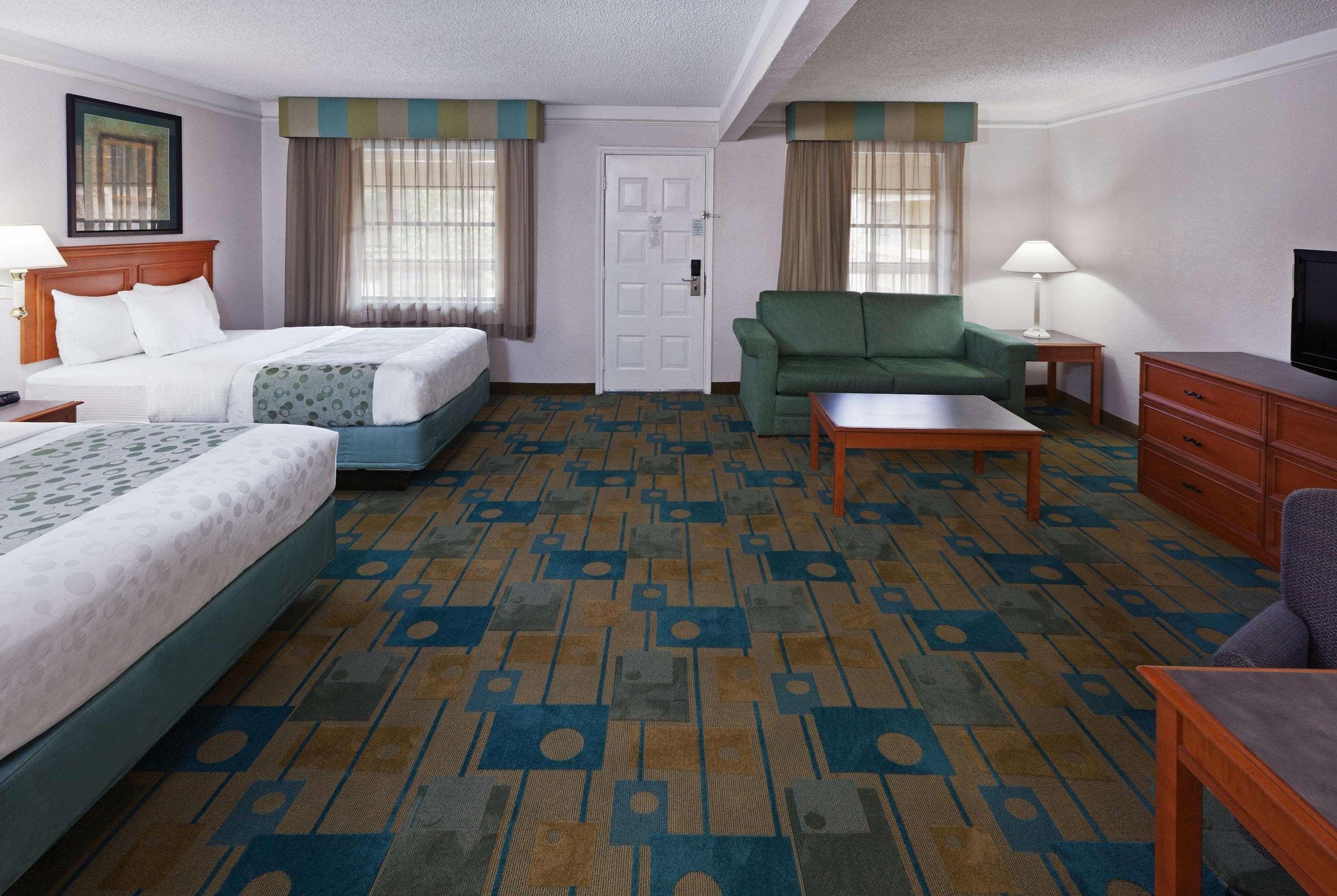 La Quinta Inn By Wyndham Austin Oltorf Exterior photo