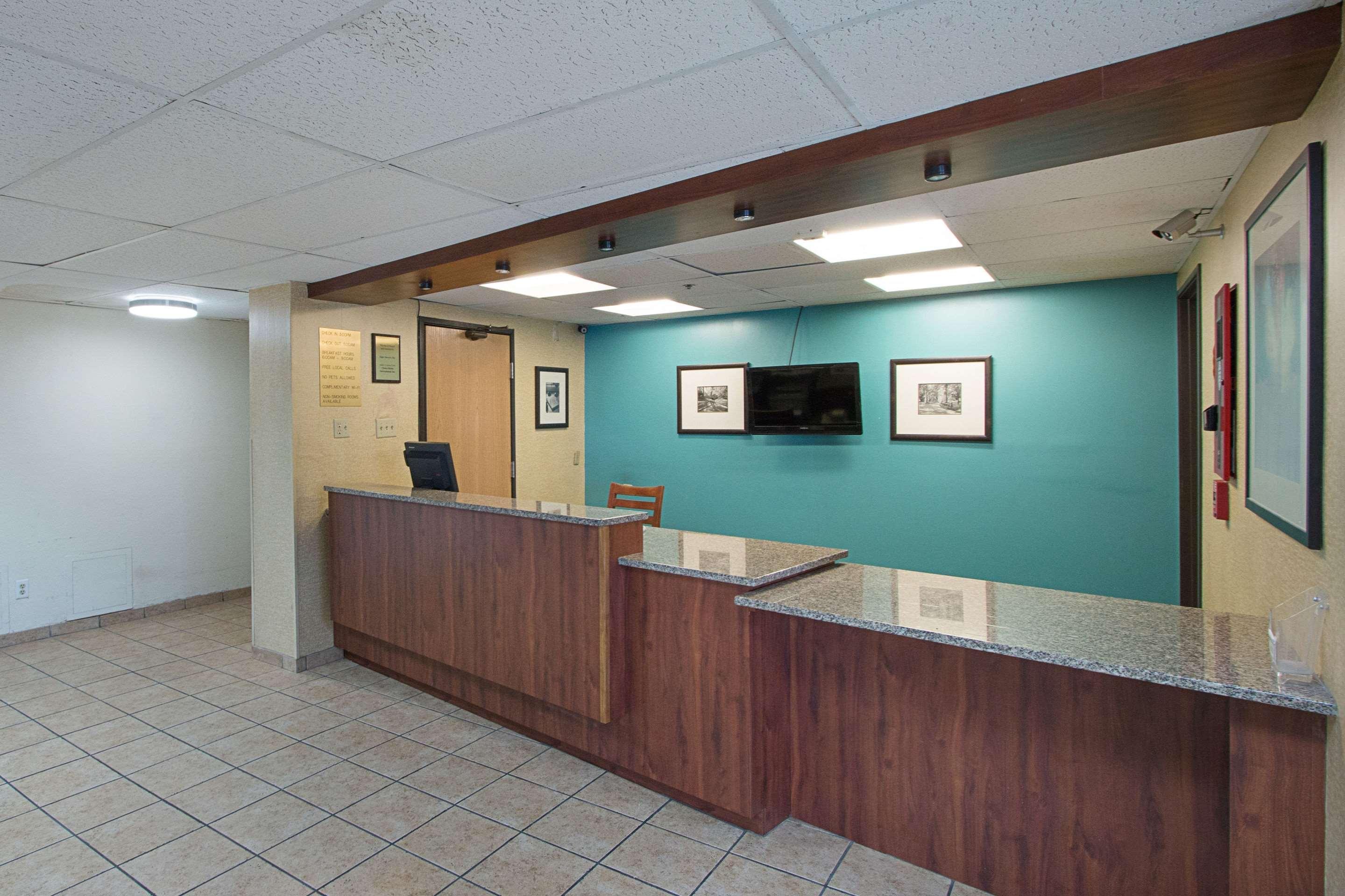 La Quinta Inn By Wyndham Austin Oltorf Exterior photo